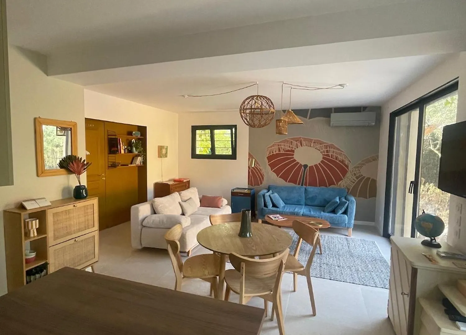 Apartment Charmant Rez De Jardin De Villa Hyères